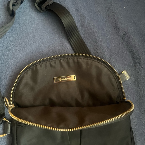 Lululemon micro festival bag - Picture 3 of 5